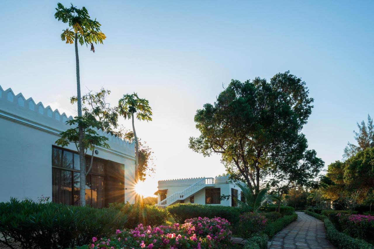 Moja Tuu The Luxury Villas & Nature Retreat Kiwengwa Kültér fotó